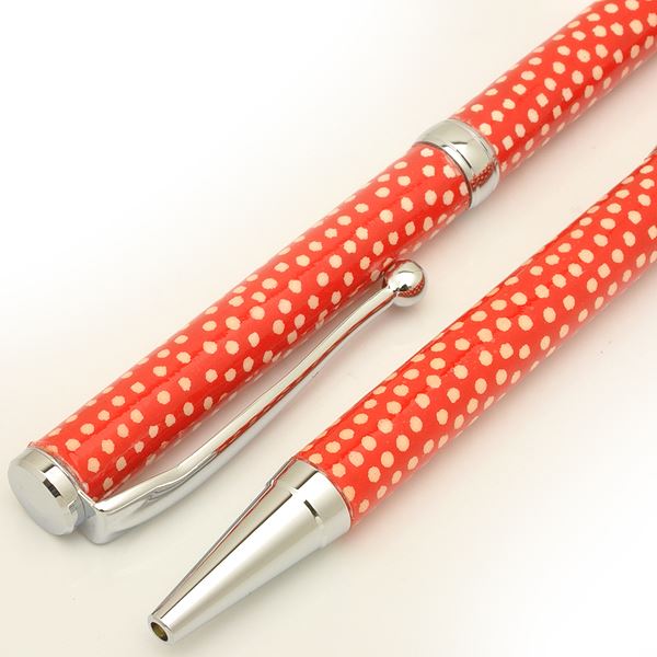 日本製 ハンドメイド ボールペン/文房具 【鮫小紋 赤色】 クロスタイプ 芯：0.7mm 美濃和紙 友禅紙 文具 オフィス用品