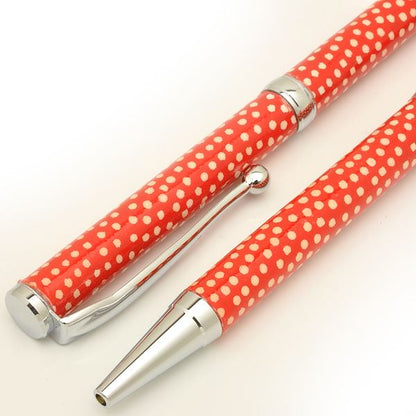 日本製 ハンドメイド ボールペン/文房具 【鮫小紋 赤色】 クロスタイプ 芯：0.7mm 美濃和紙 友禅紙 文具 オフィス用品