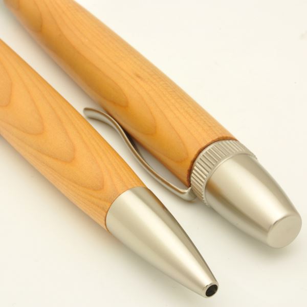銘木 ハンドメイド ボールペン/文房具 【一位 いちい】 日本製 0.7mm 文具 オフィス用品 ステーショナリー