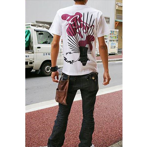 戦国武将Tシャツ 【豊臣秀吉 馬蘭後立付兜】 Lサイズ 半袖 綿100% ホワイト(白) 〔Uネック おもしろ〕