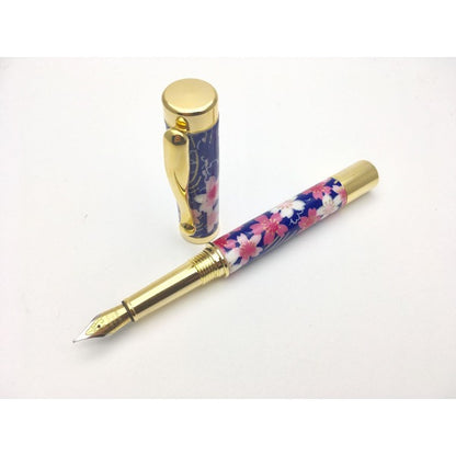 日本製 万年筆 /文房具 【桜と流水 紺色】 美濃和紙 友禅紙 文具 オフィス用品 ステーショナリー